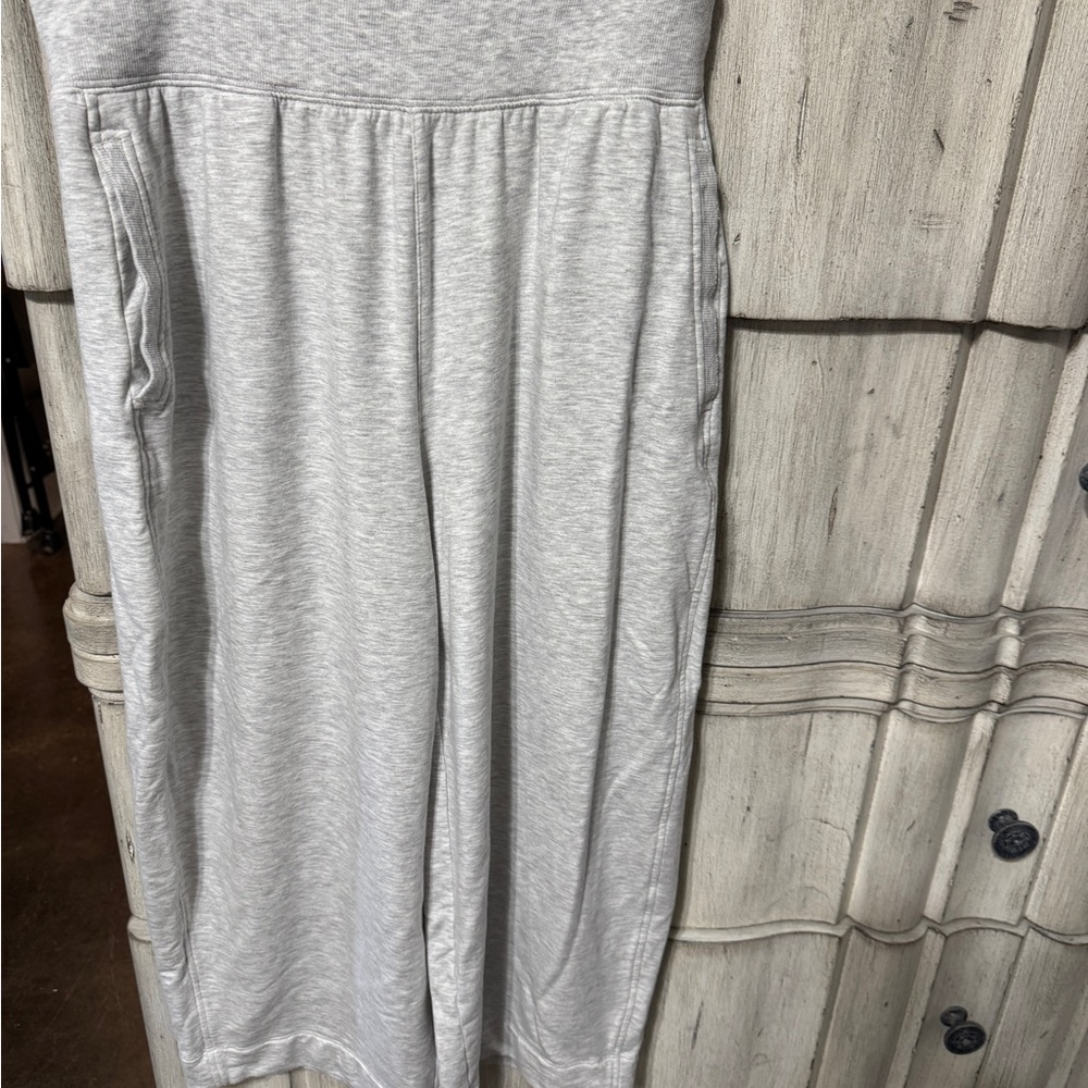 Athleta free flow culotte - Picture 5 of 9
